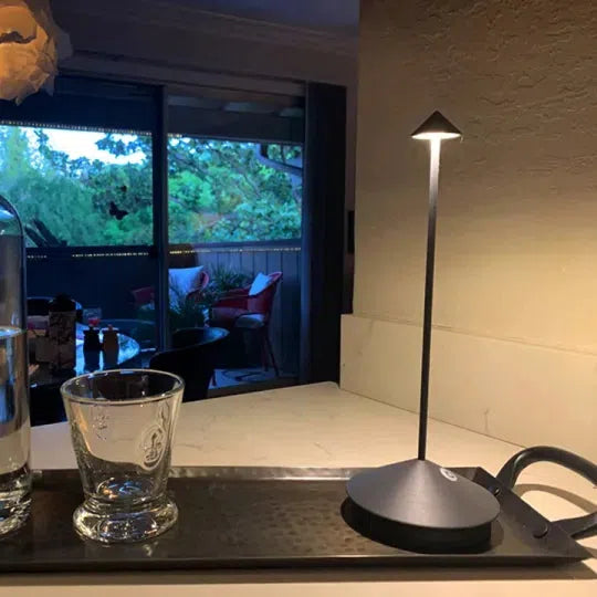 Lampe de Table LED Minimaliste