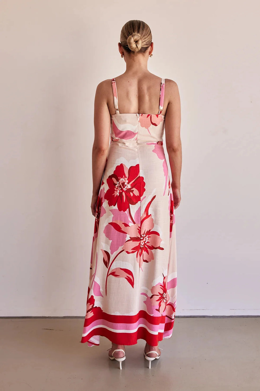 ISLA | Sommerkleid mit Trägern – Elegant, Leicht & Lässig