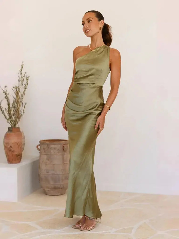 EDEN | Satinkleid in Olivgrün – Zeitlos & Elegant