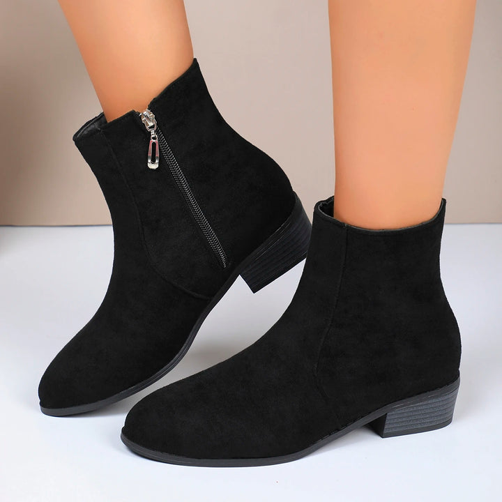 CELINE | Elegante Stiefeletten – Zeitlos, Schick & Raffiniert