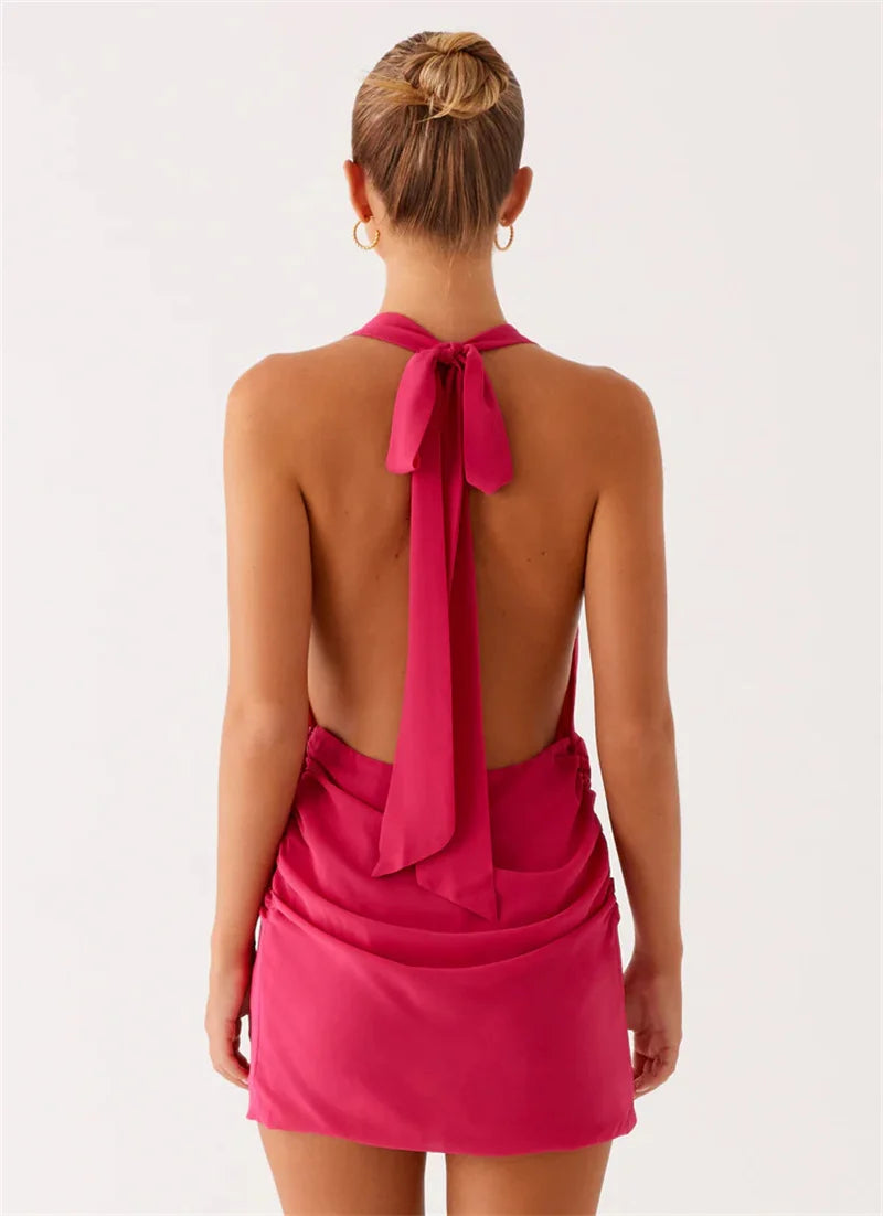 LIA | Sexy Minikleid mit Muscheldetails – Rückenfrei, Elegant & Sommerlich