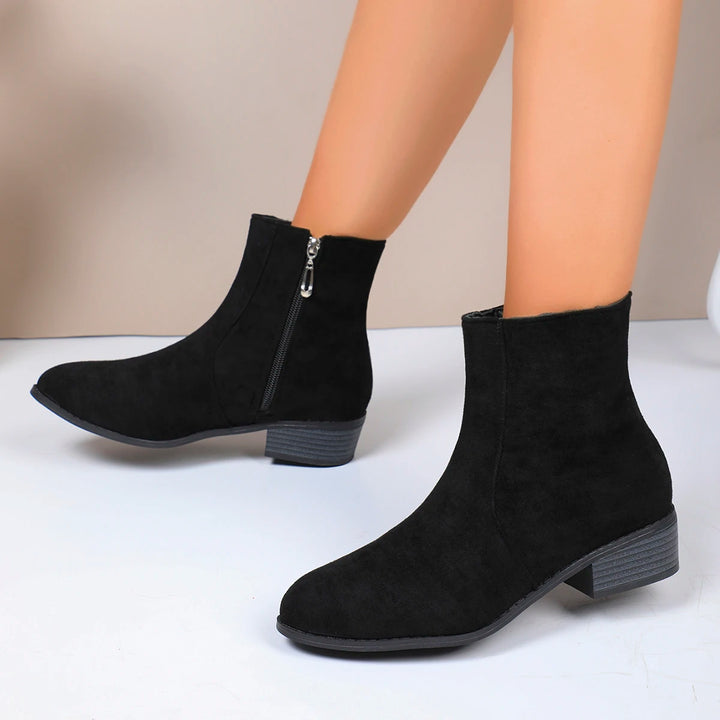 CELINE | Elegante Stiefeletten – Zeitlos, Schick & Raffiniert