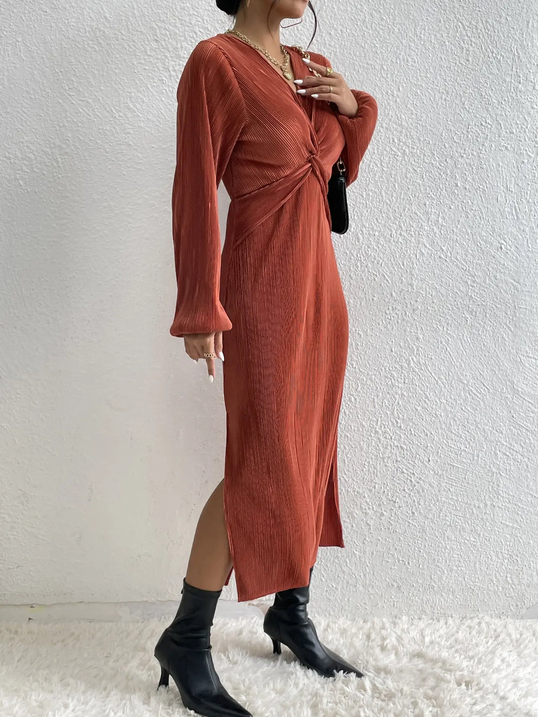 ALINA | Plissiertes Midikleid – Elegant, Feminin & Raffiniert