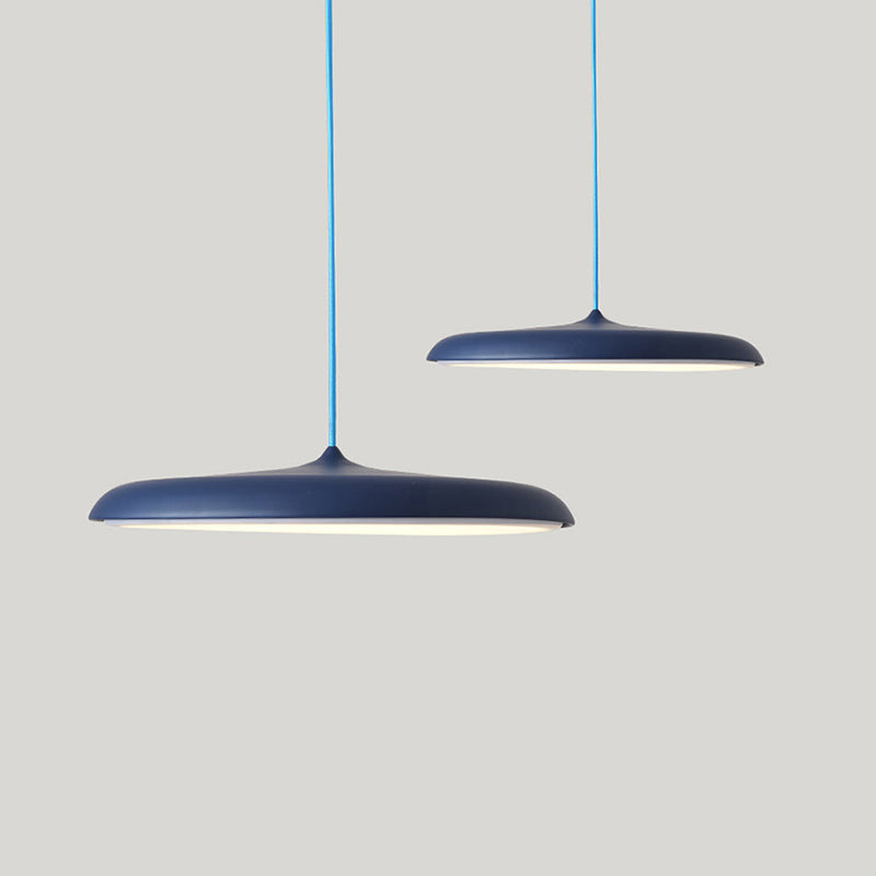 Suspension Luminaire Élégante et Moderne