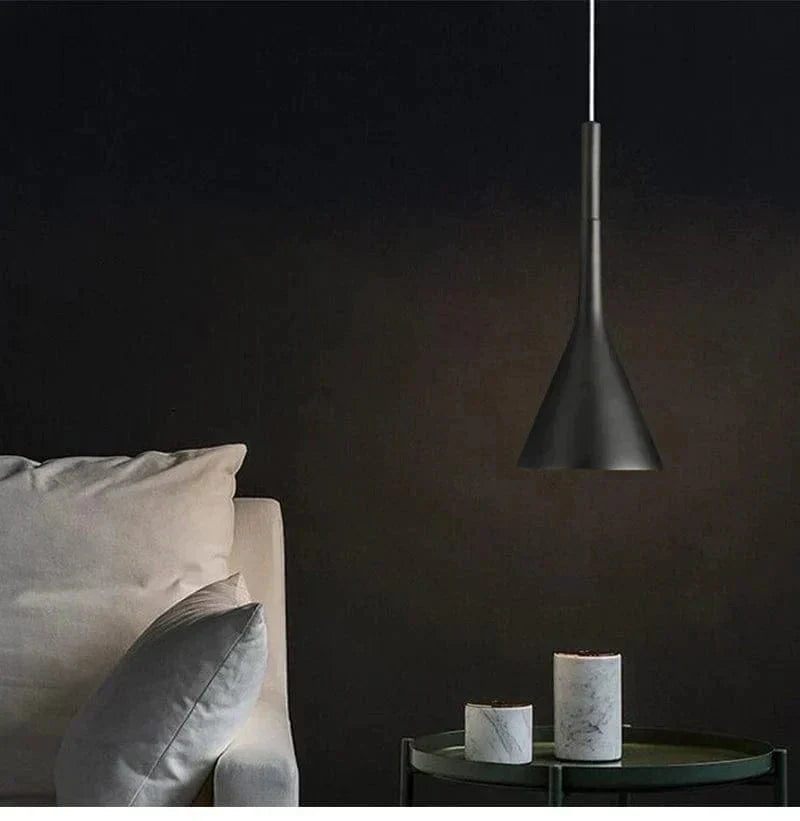 Suspension Luminaire LED Moderne et Élégante