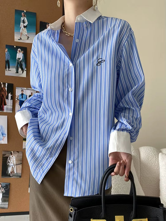 Chemise à Rayures Bleues pour Femme LANMREM – Boutonnage Simple et Élégant